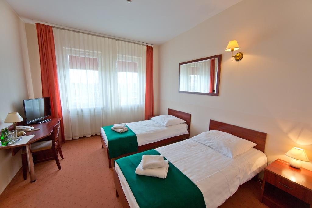 Hotel Kameralny Κίελτσε Δωμάτιο φωτογραφία