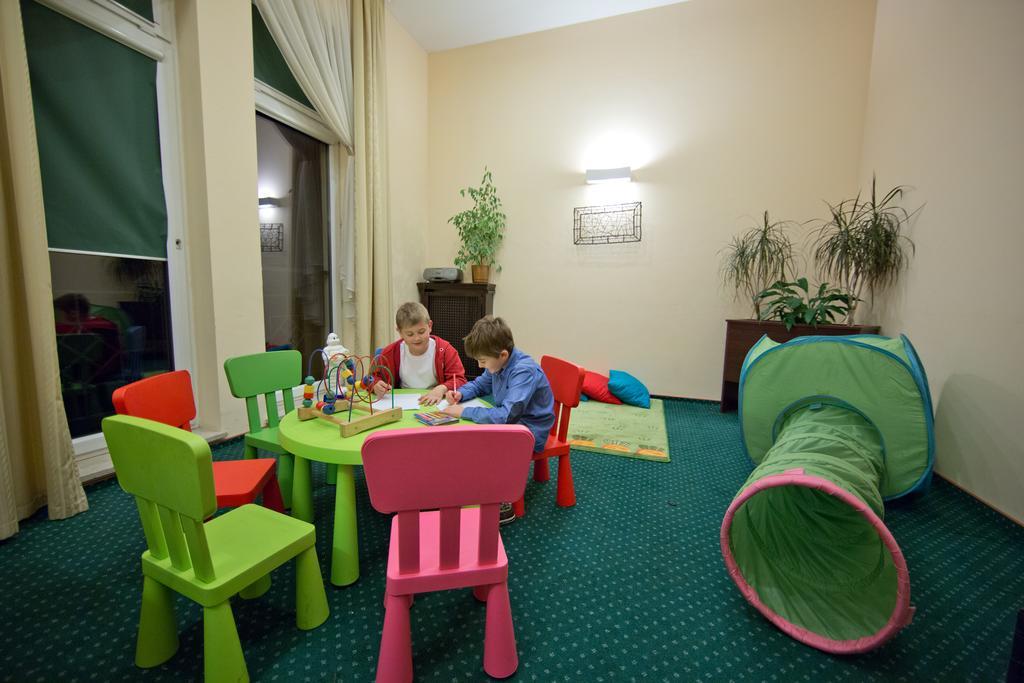 Hotel Kameralny Κίελτσε Εξωτερικό φωτογραφία